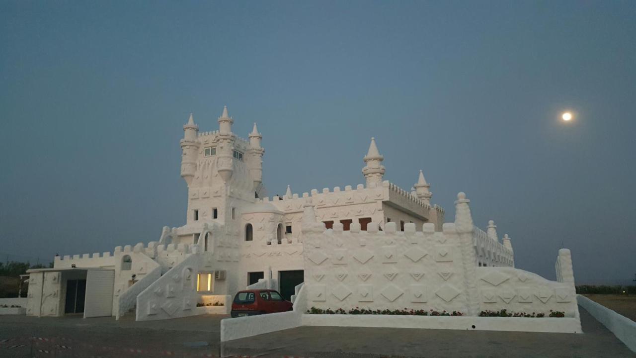 Snow White Castle Apartment Kiotari Dış mekan fotoğraf